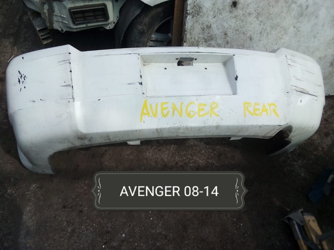 PARACHOQUES POSTERIOR DODGE AVENGER 2008 AL 2014